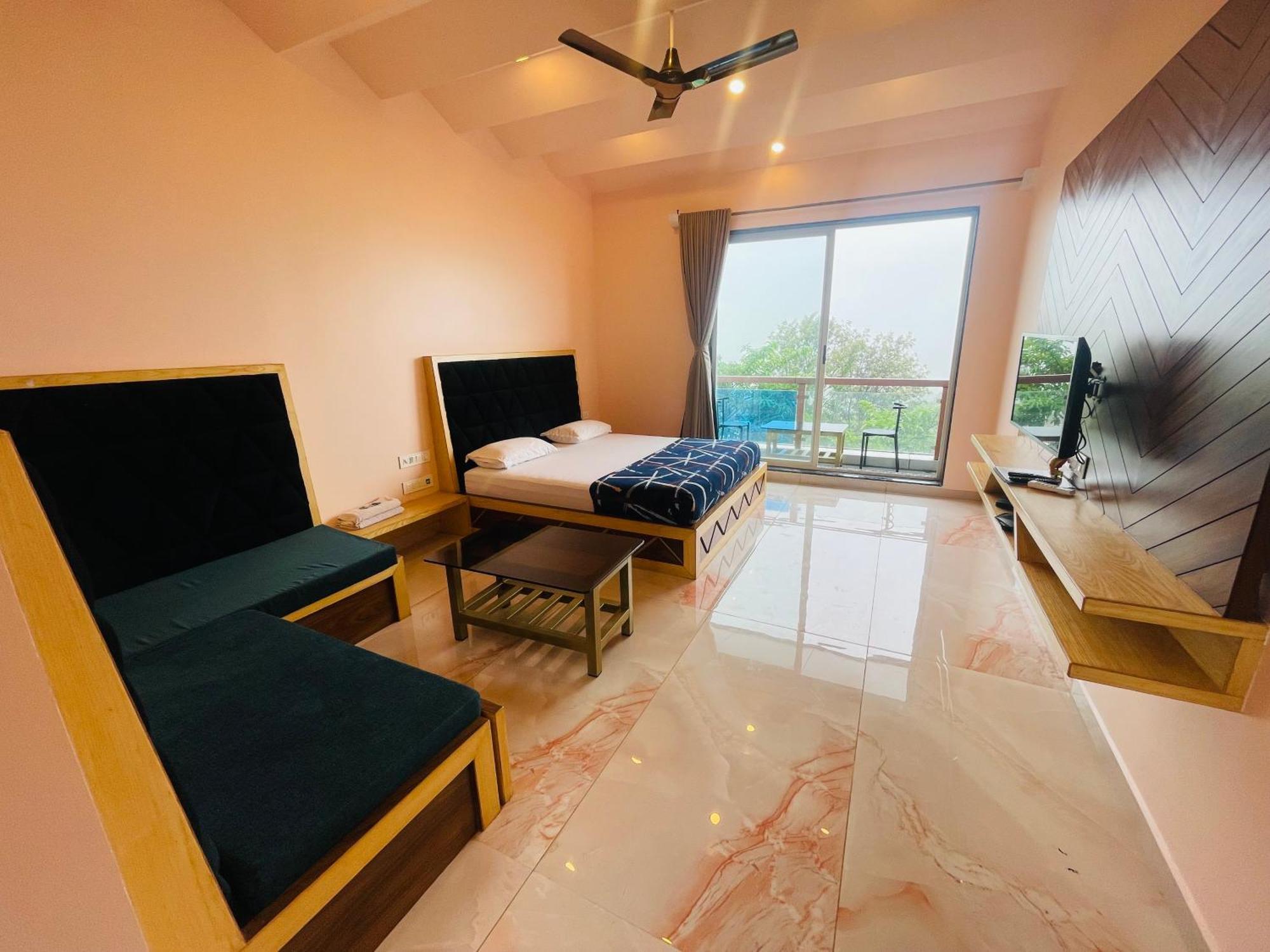 Natural Resort Panhala Ngoại thất bức ảnh