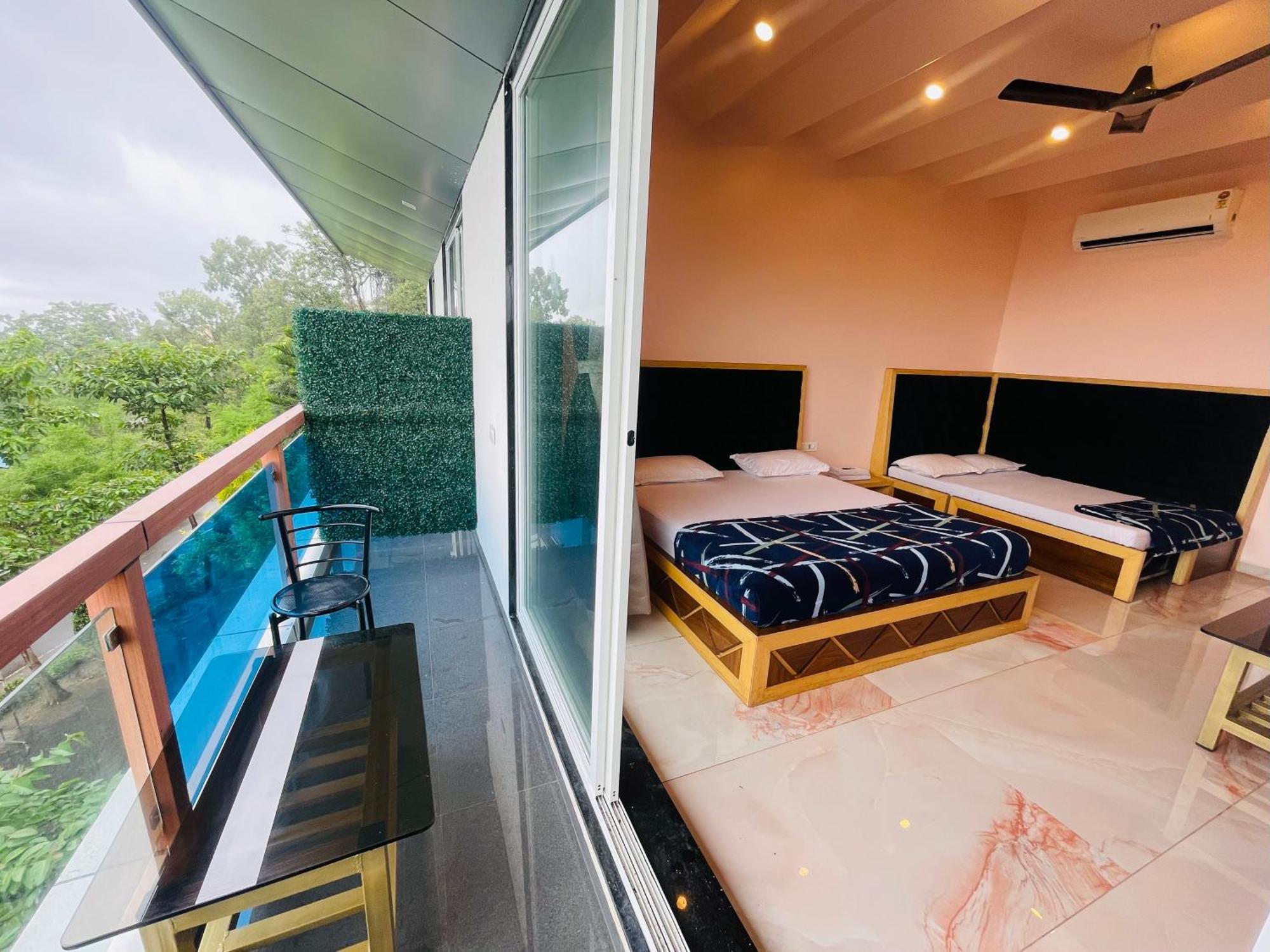 Natural Resort Panhala Ngoại thất bức ảnh
