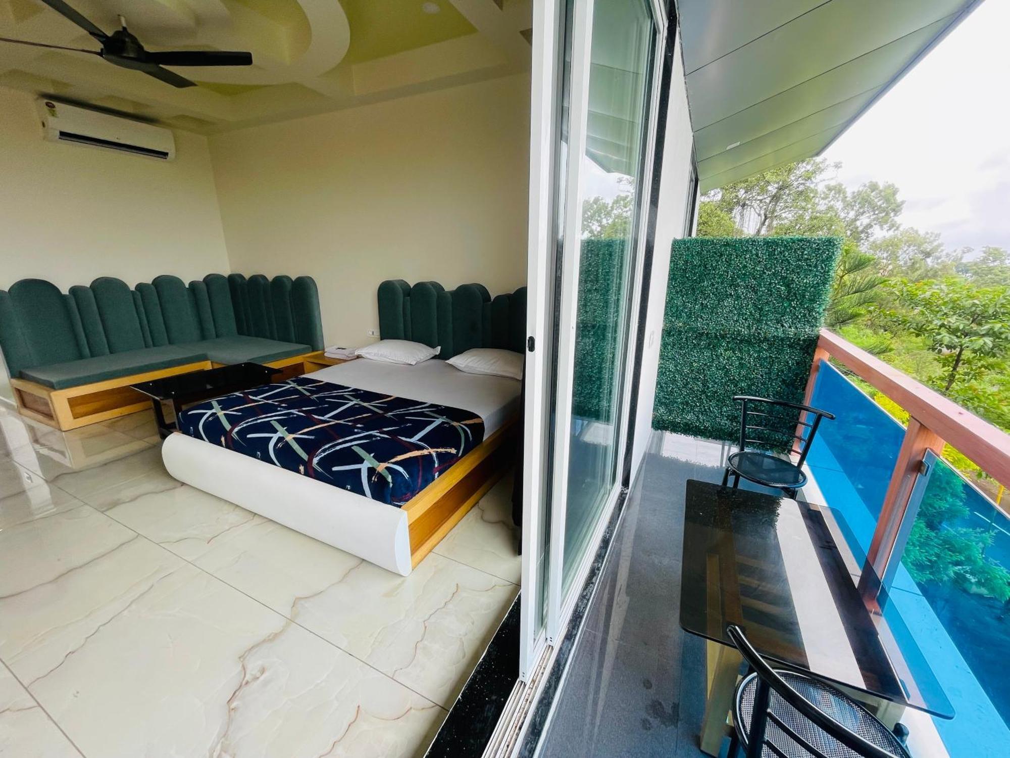 Natural Resort Panhala Ngoại thất bức ảnh