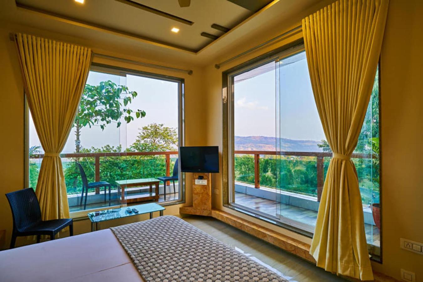 Natural Resort Panhala Ngoại thất bức ảnh